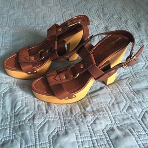 NWOT Summer Heels